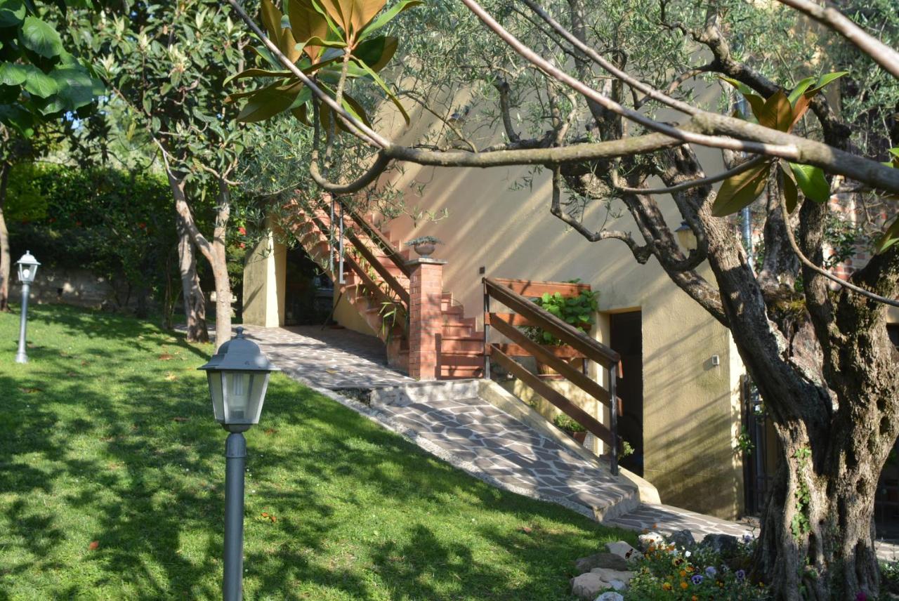 Villa Mischianti Gubbio Luaran gambar